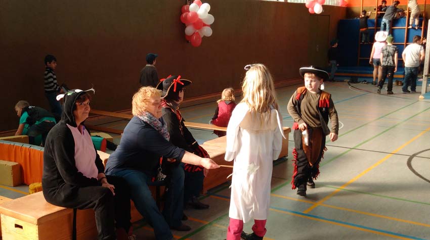 Karnevalsfeier-Grundschule-2015_1